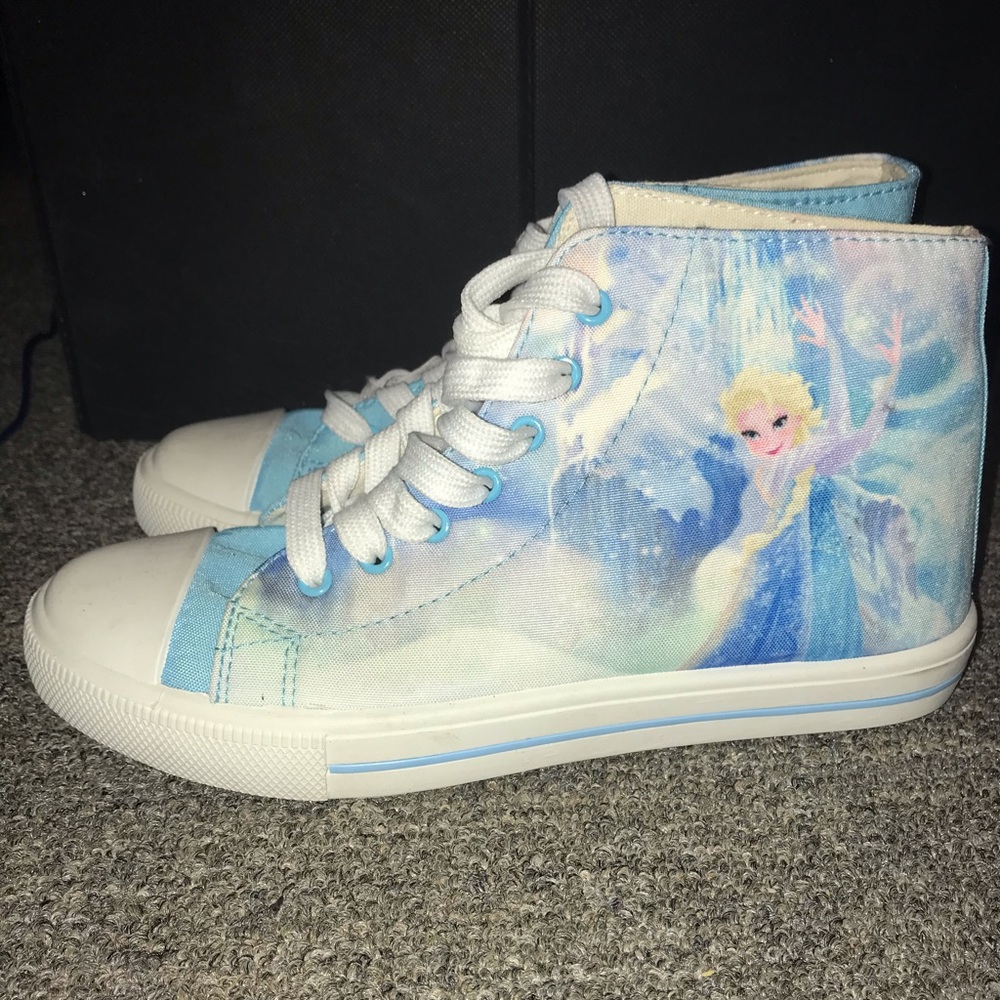 Frozen themed sneakers